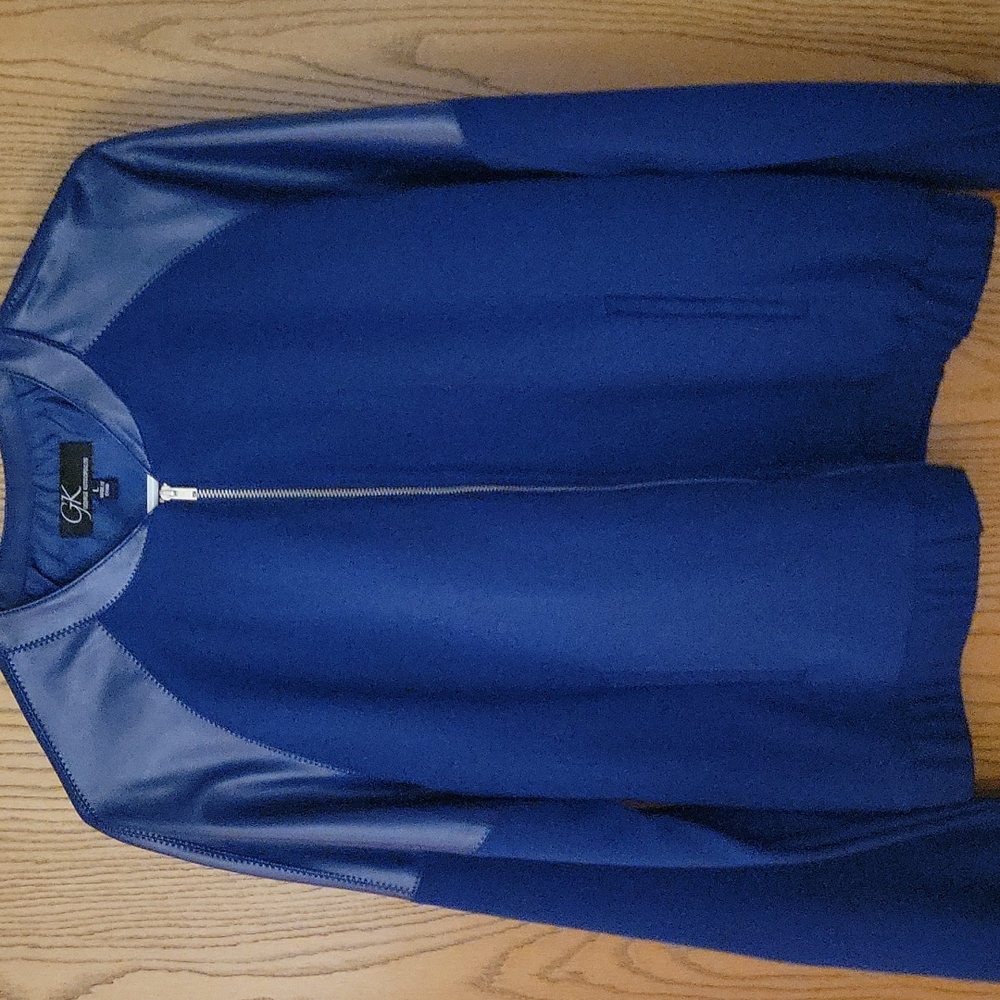 Worn Pnce. Excellent Condition. Women casual Bomber Style Jacket